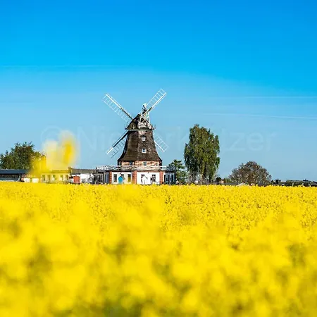Niederkluetzer Muehlenblick